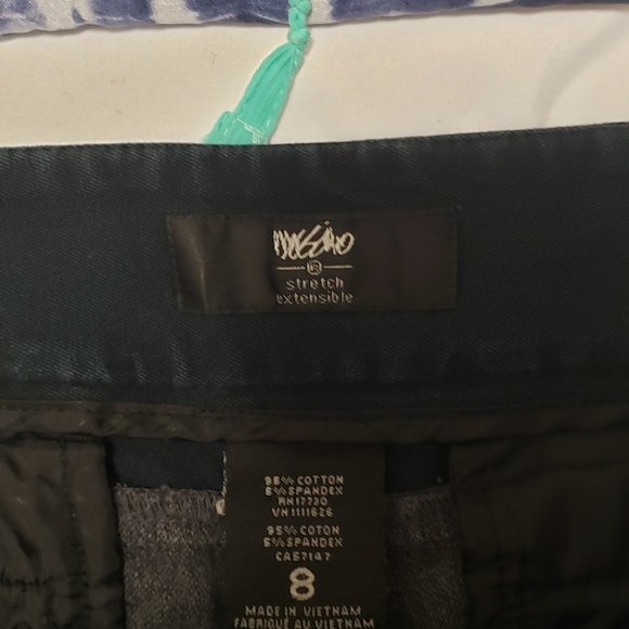 Colorblock ankle length pant - Picture 3 of 3